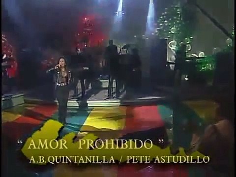 Selena- Amor Prohibido & Bidi Bidi Bom Bom Live
