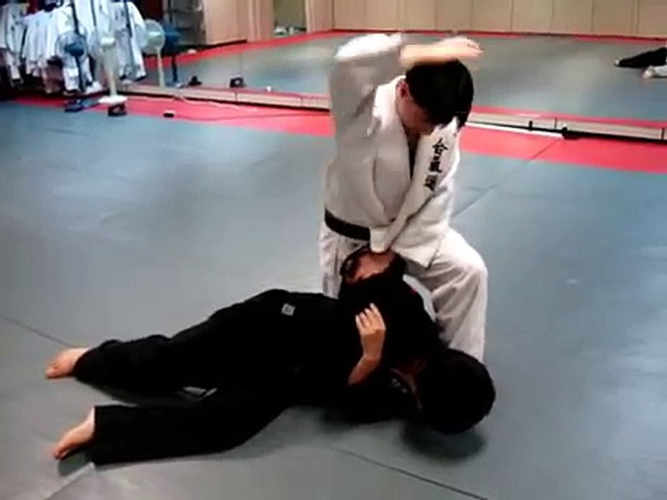 KT Hapkido 1 degree black belt techniques (by master kum)-전체.wmv