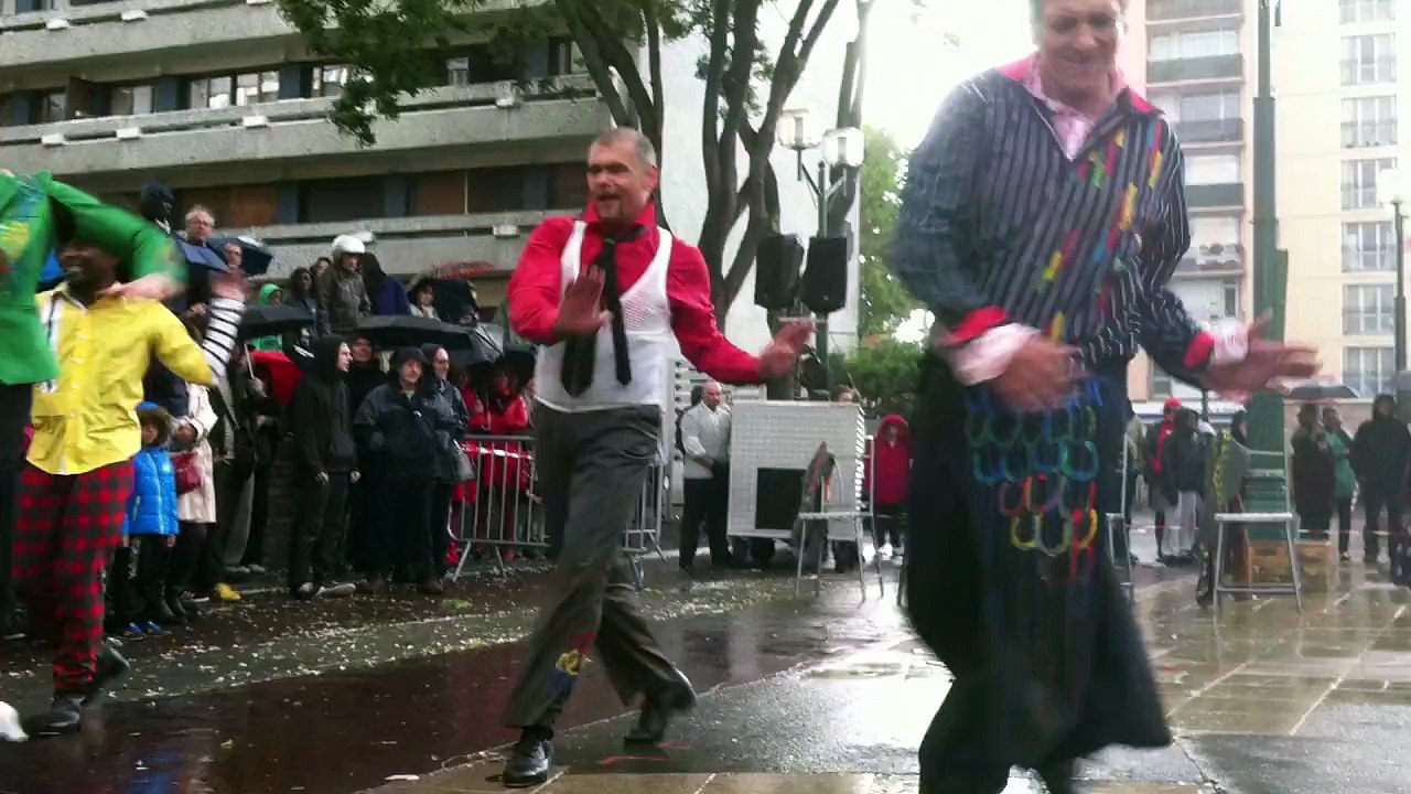 Au soleil même sous la pluie. (KORI KORI 11 mai 2014, e3)