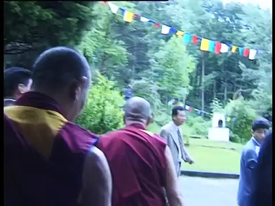 DALAI LAMA SPEAKS ON ENLIGHTENMENT w SWISS FOOTAGE.mov