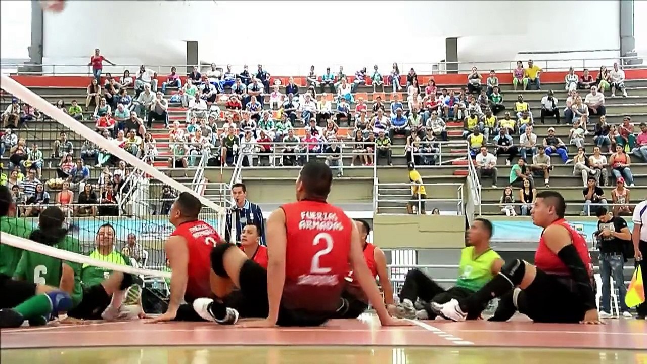 Landminen-Opfer als Volleyball-Champions