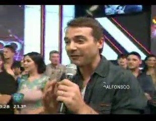 Pedro viendo a Lizy y a Freddy - 18 de Mayo