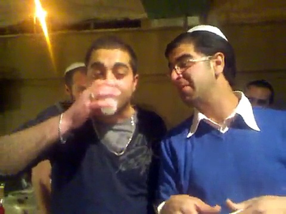 דניאל אשורי מצחיק + חיקוי של זאב רווח