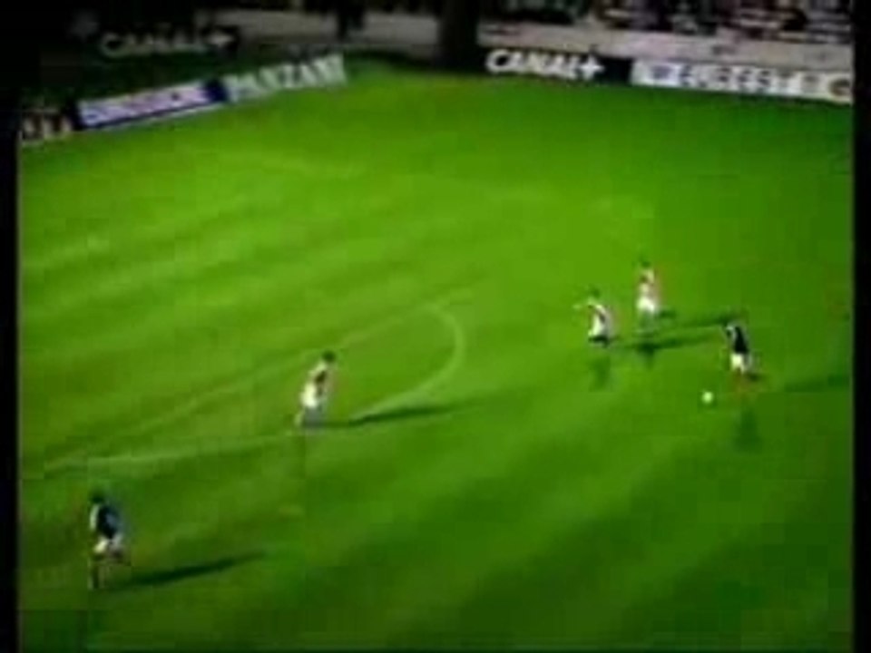 Cristiano Ronaldo VS Zinedine Zidane