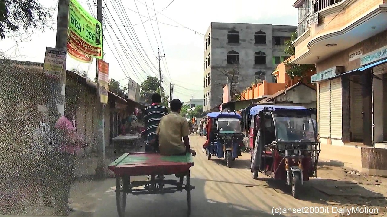 A drive Through the Streets of Dhaka, Bangladesh