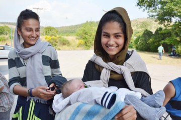 Τα Omorfa taxidia στα σύνορα… Οι άνθρωποι της Παιονίας βοηθούν !