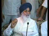 Parkash Singh Badal on Animal gifted from Pakistan Punjab 's  Chief Minister, Issue