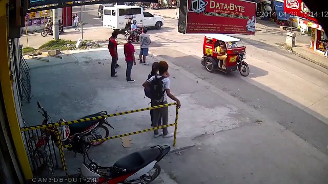 Un homme se faire tirer dessus dans la rue