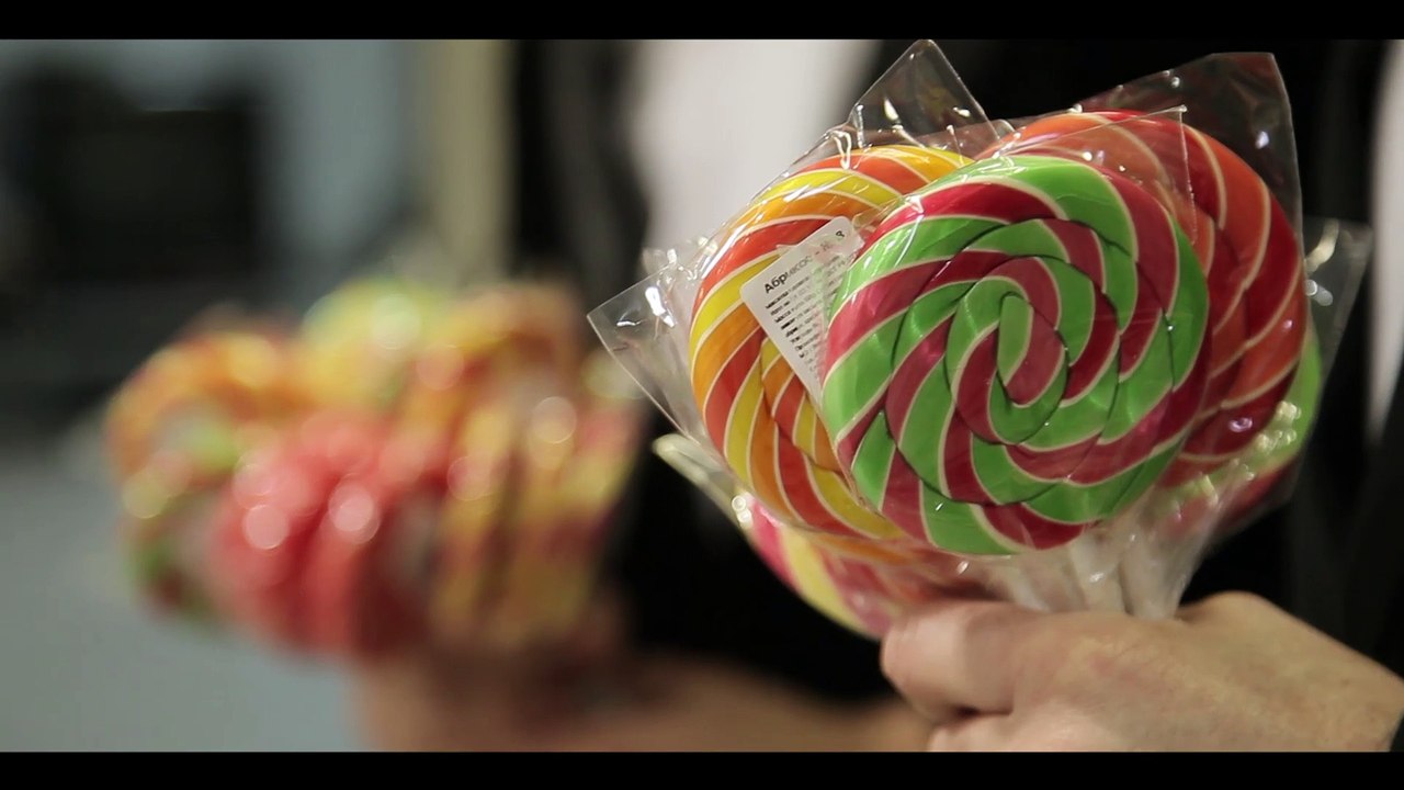 Сюрприз в честь праздника 8 Марта в бизнес-центре «Смольная 24»