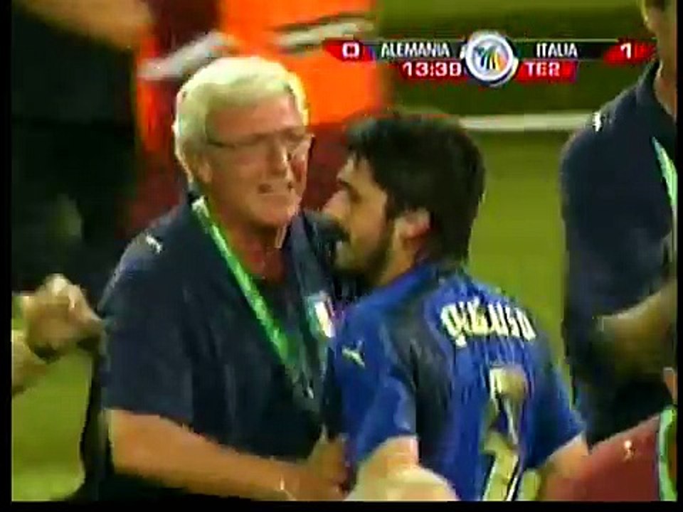 Gol de Italia contra Alemania en la semifinal del Mundial 06