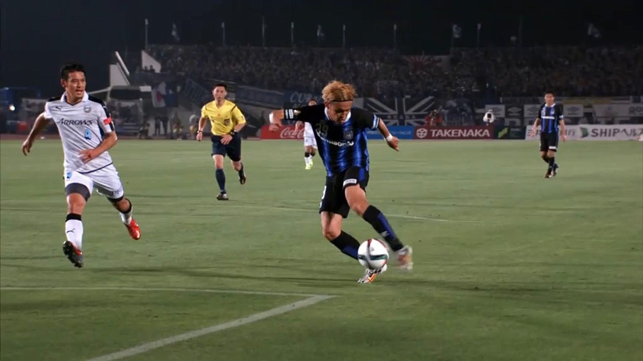 J-League: Ex-FCB-Star Usami ballert weiter