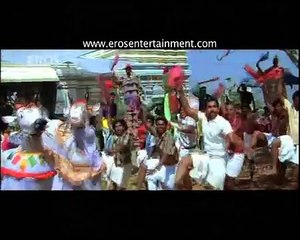 Kummi Adi song - Sillunu Oru Kaadhal