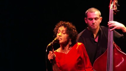 Angelique Ionatos, Voix de femmes 2009