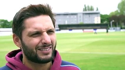 Fan to Afridi “Who is the most Difficult Bowler you have Faced - Watch Afridi’s Response