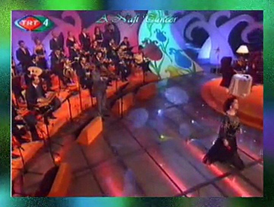 Nazan SIVACI *Kalplerden Dudaklara Yükselen Sesi Dinle*