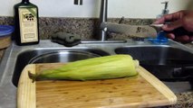 Life ProTip/ Lifehack How-to: quickly shuck / de-husk boiled corn