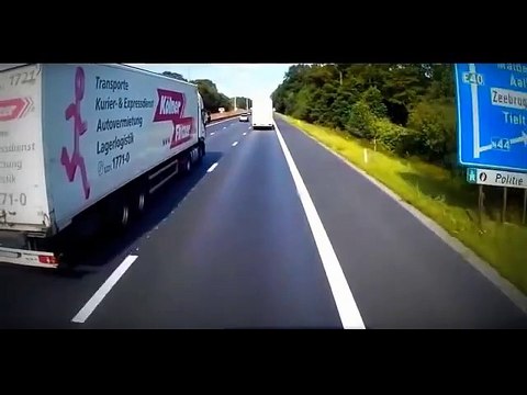 Accident de voiture mortel en allemagne : encastré dans un camion à l'arret