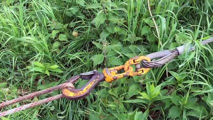 Video: Auto uit water gehaald bij Euroborg - RTV Noord