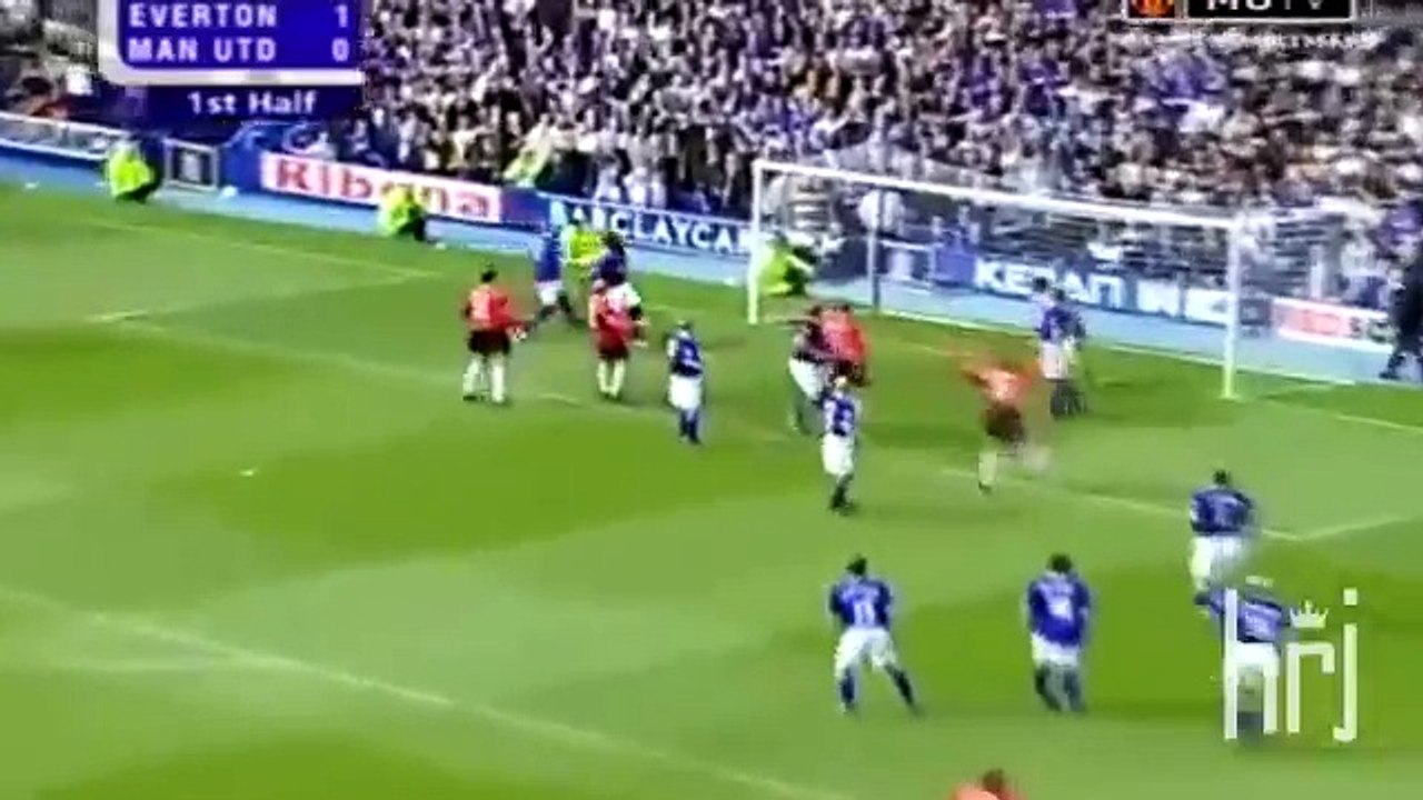 David Beckham vs Juninho - Free Kick Goals