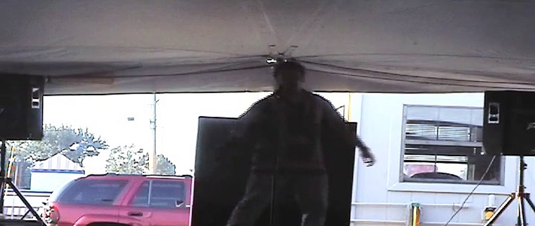 Quinton Flagg sings 'Ain't That Loving You baby' Elvis Week 2006