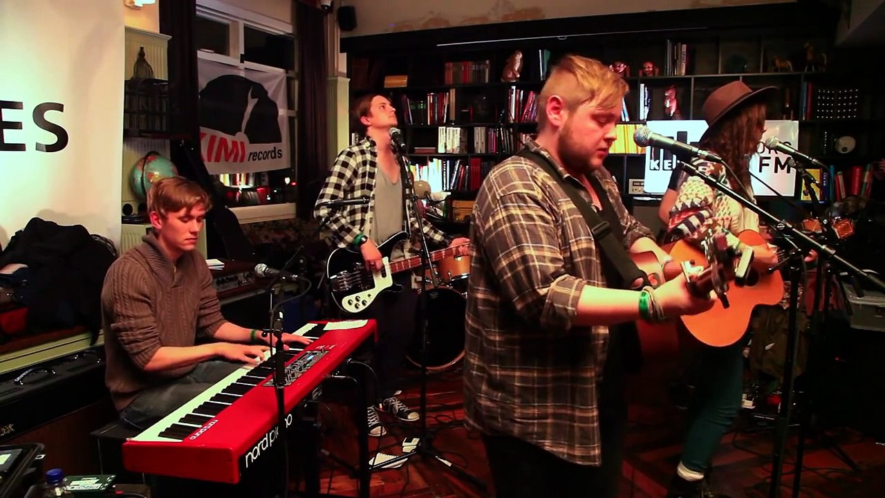 Of Monsters and Men - Six Weeks (Live on KEXP)