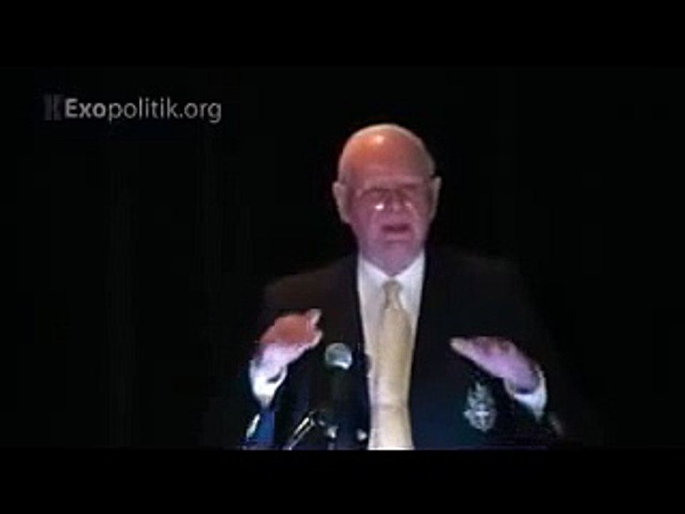 UFO DISCLOSURE - Canada - MUST SEE!!! CANADIAN DEFENSE MINISTER PAUL HELLYER