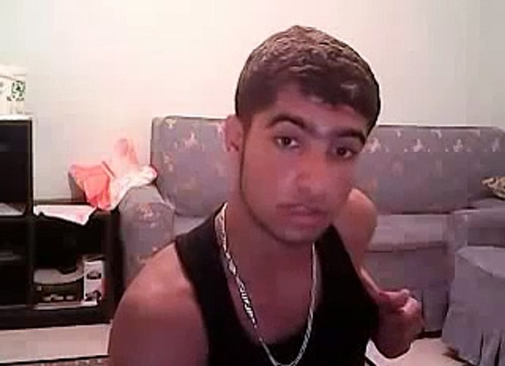 Tipiyle Dalga Geçilen Çocuk - İsyanı kesin izleyin komik video