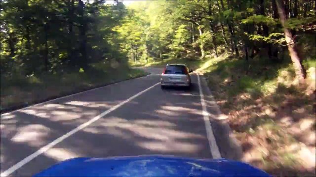 17 Tournants en voiture ( 206 SW S16 , Clio 3 RS )