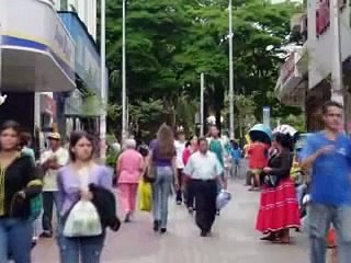 CULTURA DE MASSA - INDUSTRIA CULTURAL -