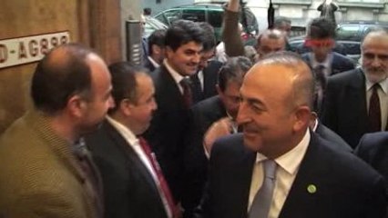 Bakan Çavuşoğlu Brüksel?de Türk Esnafı Ziyaret Etti