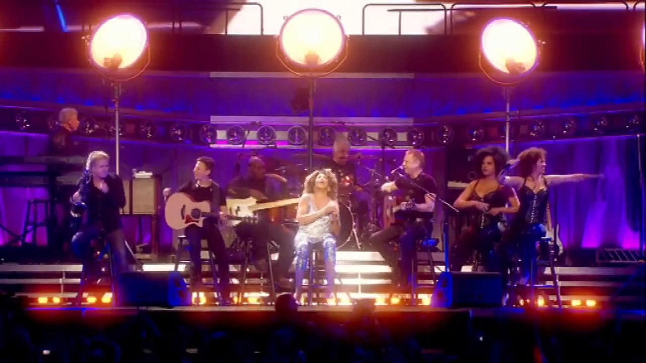 TINA TURNER  I Can't Stand the Rain  live  in Arnhem  (Netherlands)