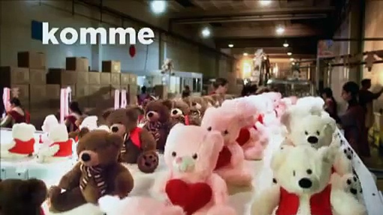 Coca Cola Werbespot 2011 125 Jahre Lebensfreude Werbung (German _ Deutsch)