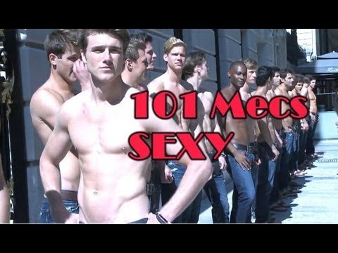 Abercrombie : 101 mecs sexy défilent sur les Champs Elysees