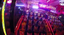 Playin at Dave and Busters: Ep. 2 Playing the jewelry claw MACHINE!