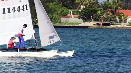 Americanos e cubanos disputam regata em Havana
