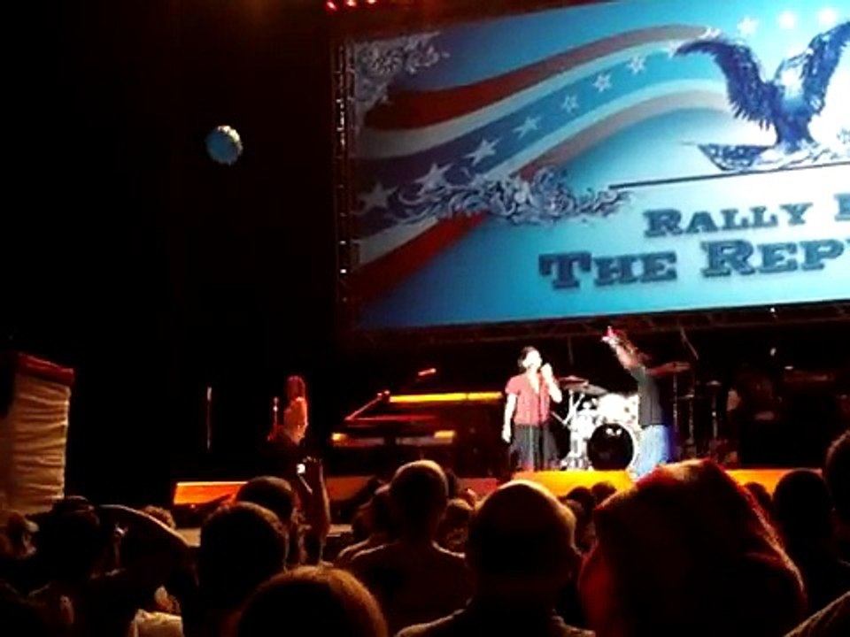 Amie Allen at Rally for the Rplc: Ron Paul Revolution Song