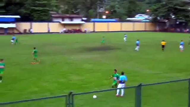 Copa Perú: Terrible patada voladora de arquero al árbitro (VIDEO)