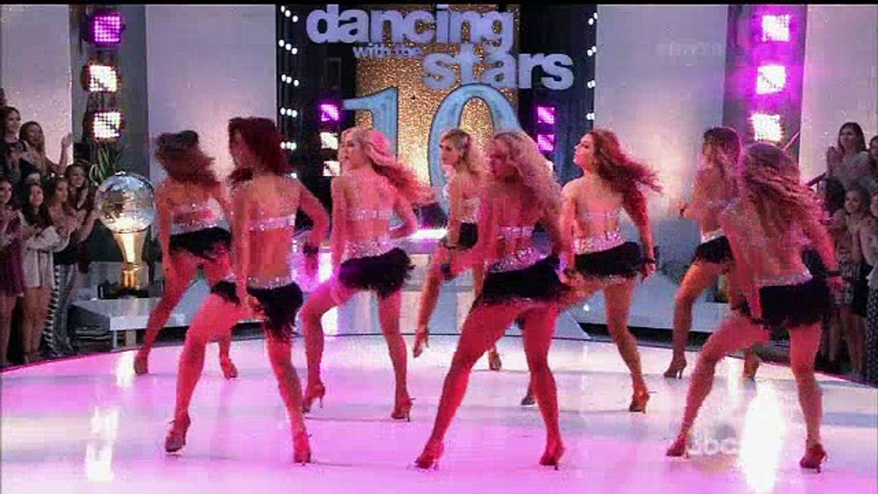 Fifth Harmony - "Worth It"
