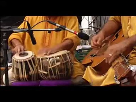 Crossroads guitar festival ( amazing indian guitarist )