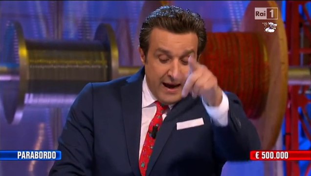 Flavio Insinna legge la poesia Mi dissero vai! di Graziamaria Pellecchia ad Affari Tuoi