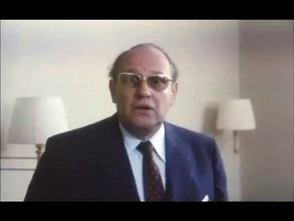 Jönssonligan Wall-Enberg letar efter Fritz Müllweiser