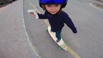 Une fillette fait du skate electrique mieux qu'un adulte!