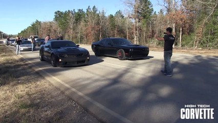Hellcat vs Camaro ZL1 - Dig Racing