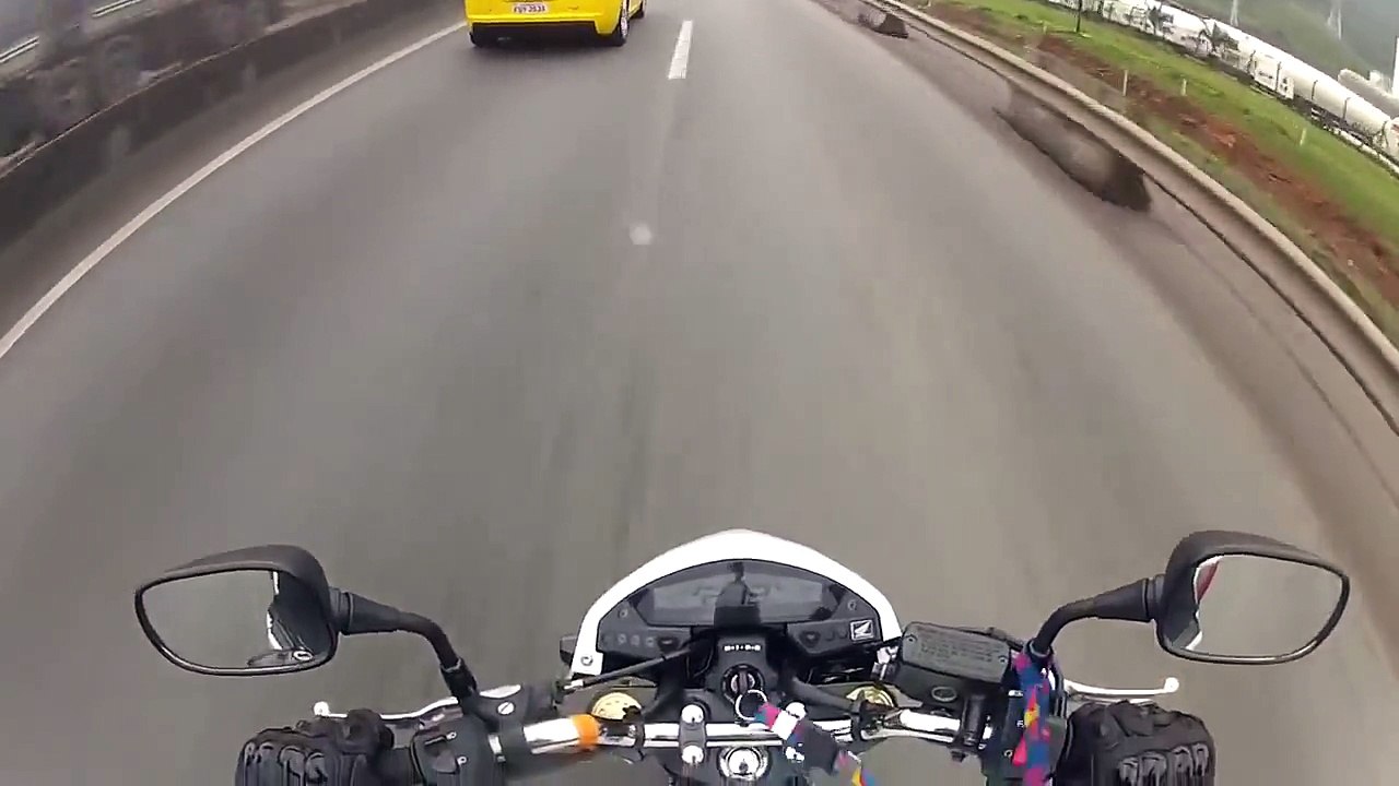 RACHA COM CAMARO AMARELO QUEM GANHA _