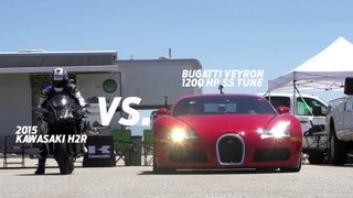 Kawasaki H2R vs Bugatti Veyron Supercar - 1_2 Mile Airstrip Race 2