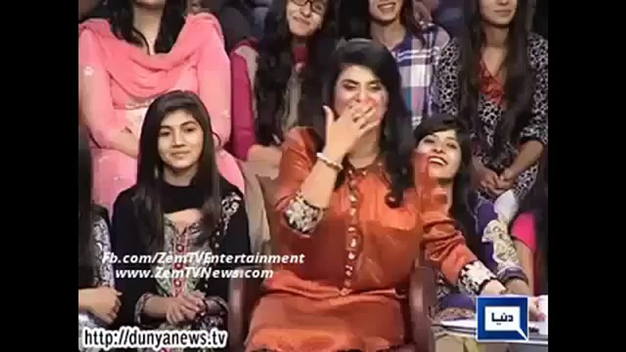 Mazaq Raat Dunya News 18 May 2015 Talk Shows Sain Baba Embarrassed Mohsin Hassan khan