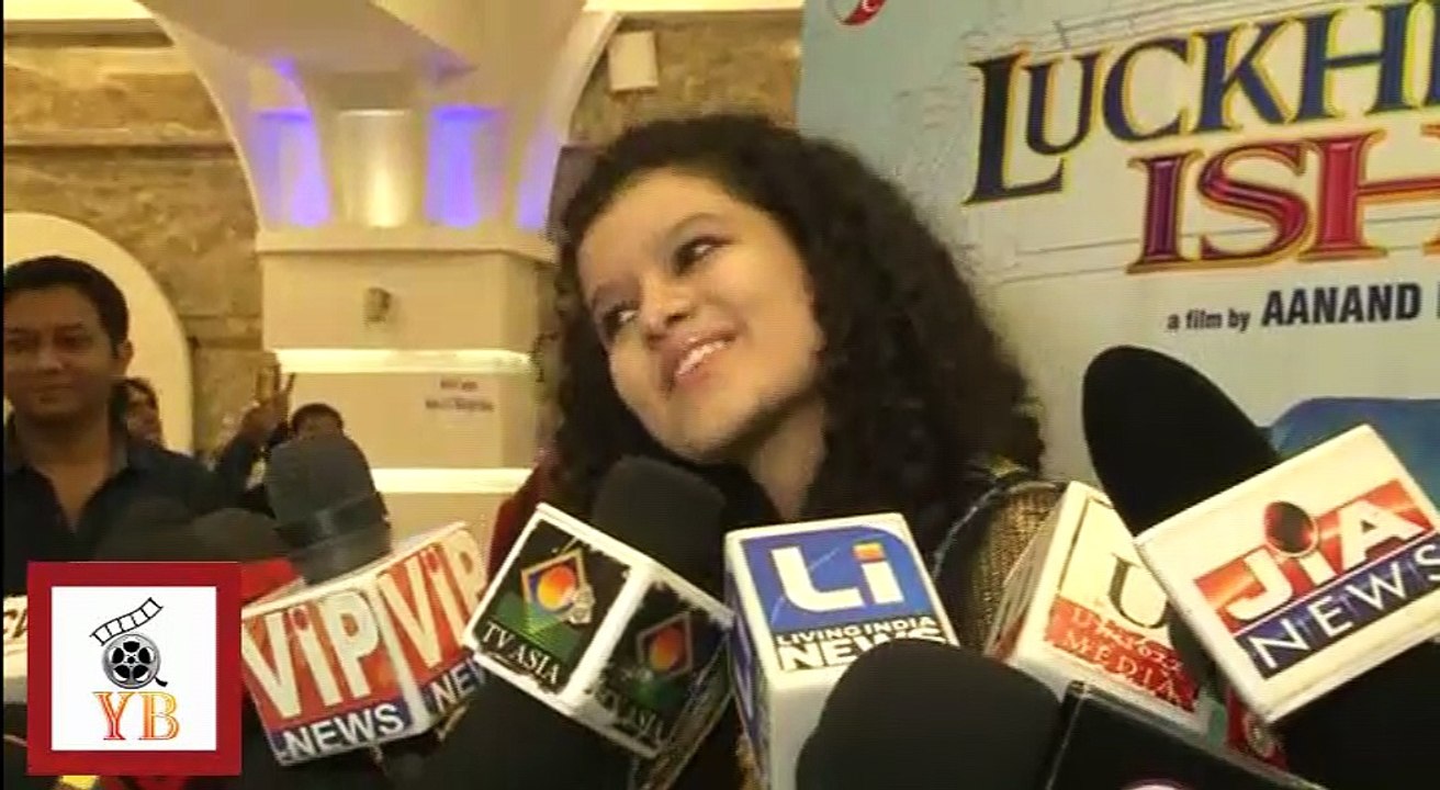 Singer Palak Muchchal Sings At Music Launch of Luckhnavi Ishq Movie