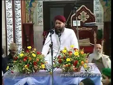 Owais Raza Qadri Zahe Izzato Aitlaye Muhammad Latest 2015 Naat Sharif of Owais Raza Qadree