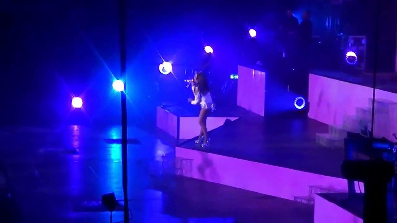 Ariana Grande - "One Last Time" - The Honeymoon Tour (Live Concert In Berlin 19.05.2015)