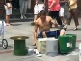 The best street drummer | O melhor baterista de rua do mundo